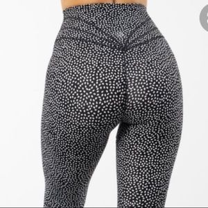Buffbunny Legacy leggings Bossy print!